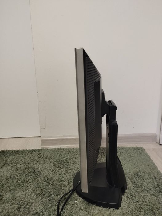 Монитор samsung VGA/HDMI(переходник)