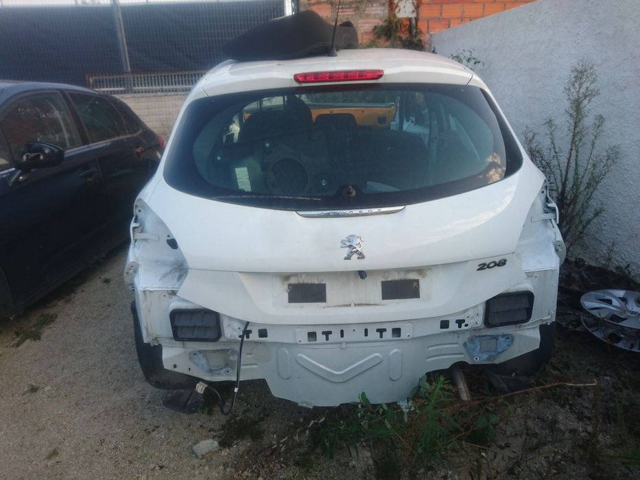 Peugeot 208 Hdi para venda às peças