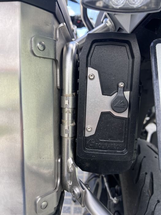 Vendo BMW R1200 GSA - Nacional (Akrapovic / Chigee)