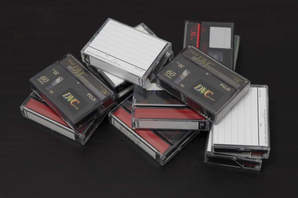 Cassetes de vídeo para leitores VHS, Betamax, e câmaras de filmar
