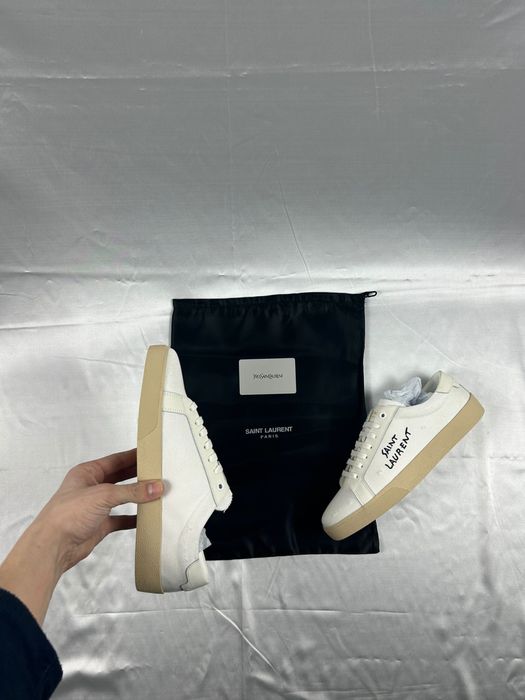 Saint Laurent Sl06