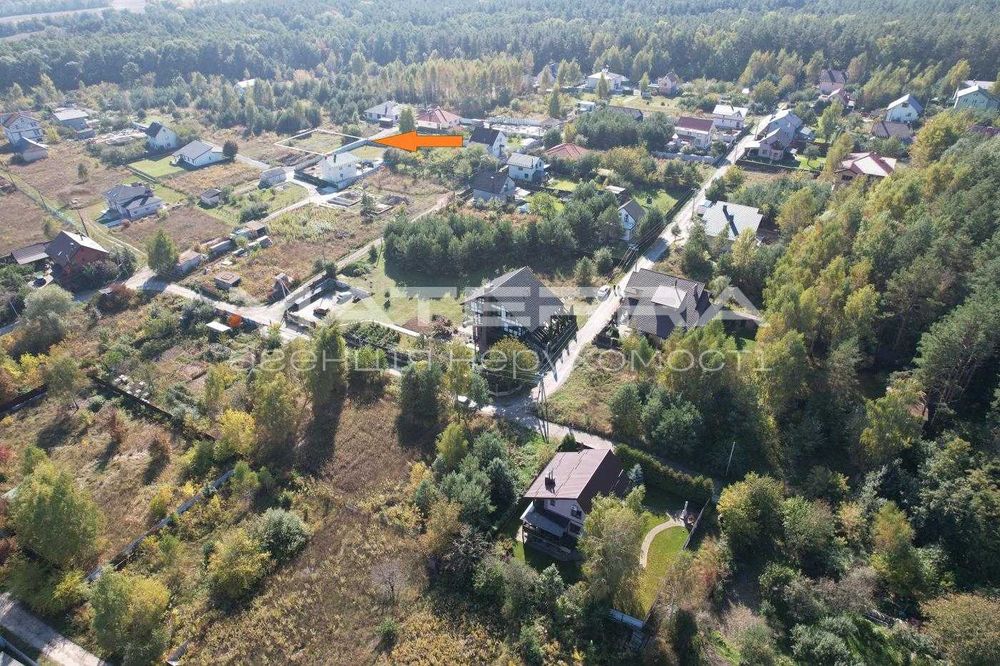 Віта-Поштова продам ділянку 6 сот в оточенні Лісу!