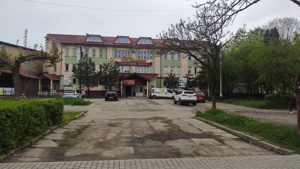 Оренда комерція торгова площа 150 мкв.  Та інша 700 до 14 квадратіа