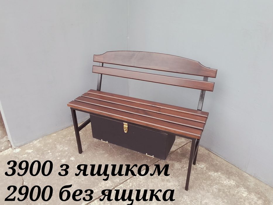 Лавка на кладовище на цвинтар