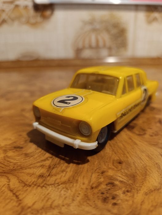 Autko zabawka Skoda PRL