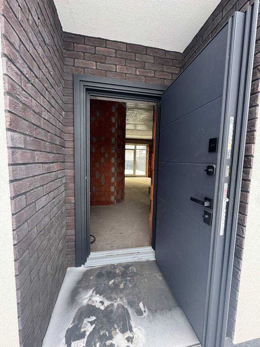 Готовий таунхаус з газом в Ірпені — 4 кімнати