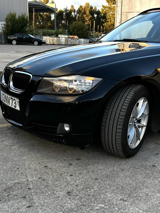 BMW 320d E91 LCI Sport Navigation Full extras