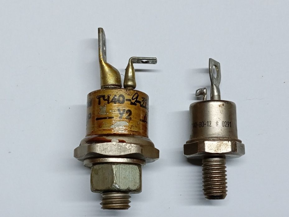 Тиристор ТЧ40   Т142