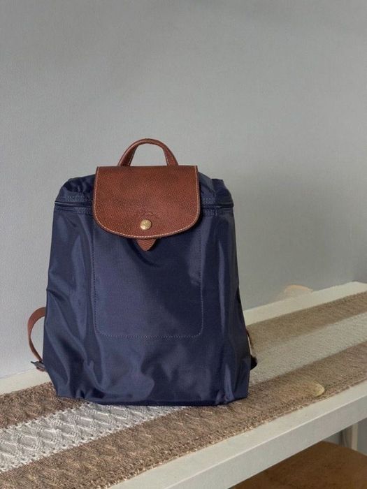 100% authentic Longchamp Le Pliage Classic Backpack (Navy Blue)