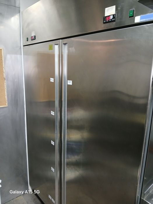 Frigorífico Duplo Vertical Industrial Jordão