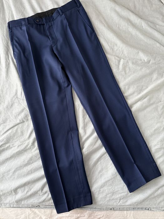 Garnitur wełniany Bytom 176/100/88 granatowy standardowy ślubny