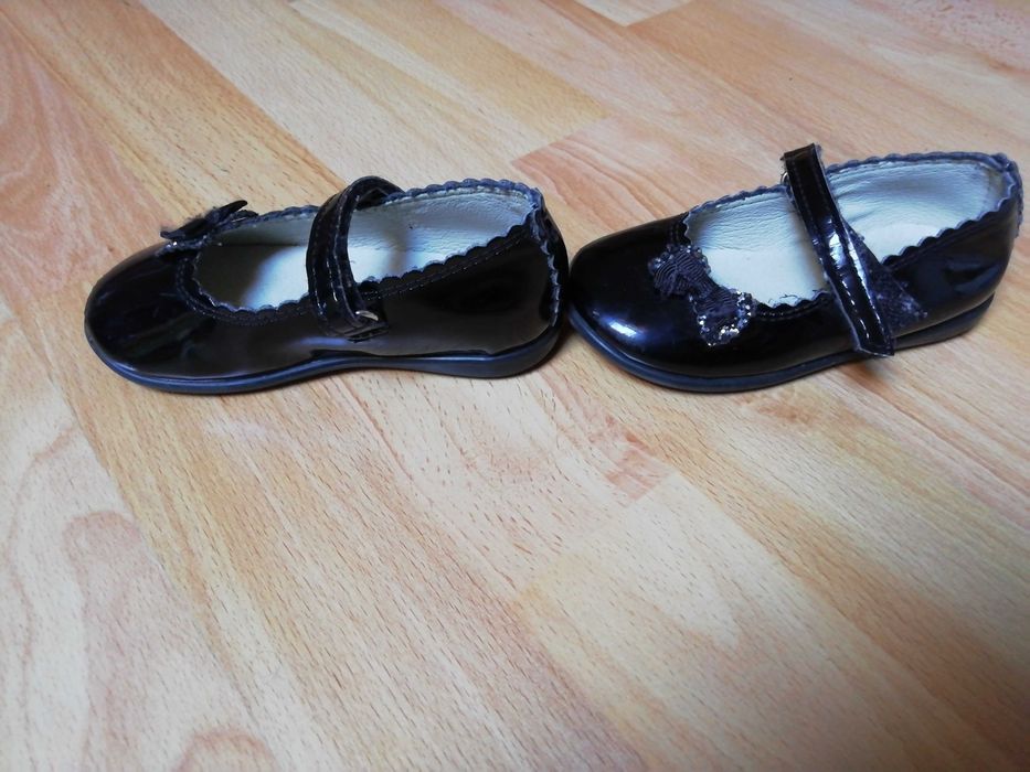 Sapatos e botas para bebé