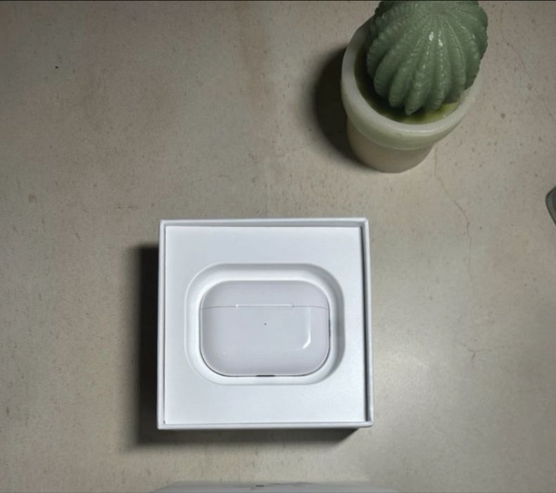 Apple AirPods (2.ª geração)