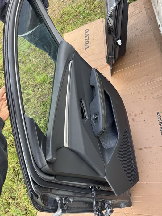 Drzwi Renault Scenic e-tech 2025 kompletne