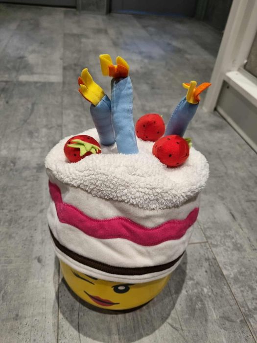 Czapka urodzinowa Ikea