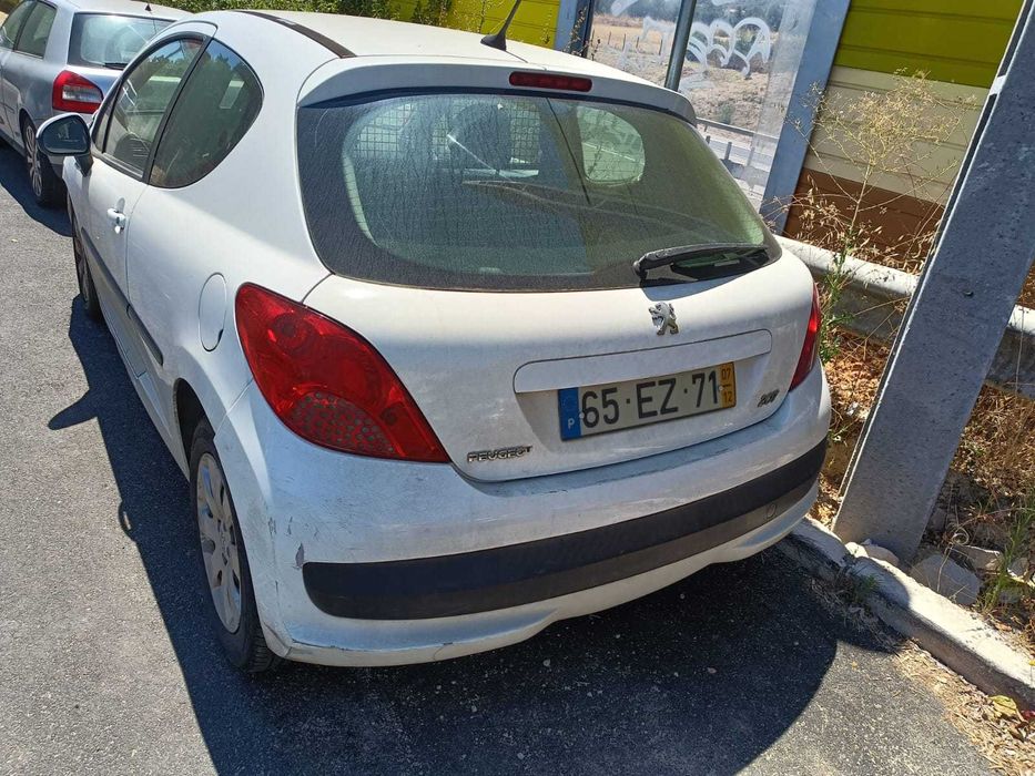 PEUGEOT 207 Comercial