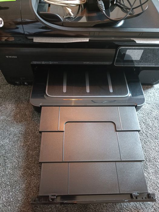 Impressora HP Officejet e-multifuncional série 7500A para formatos lar