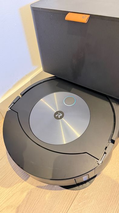 Irobot roomba combo j7+