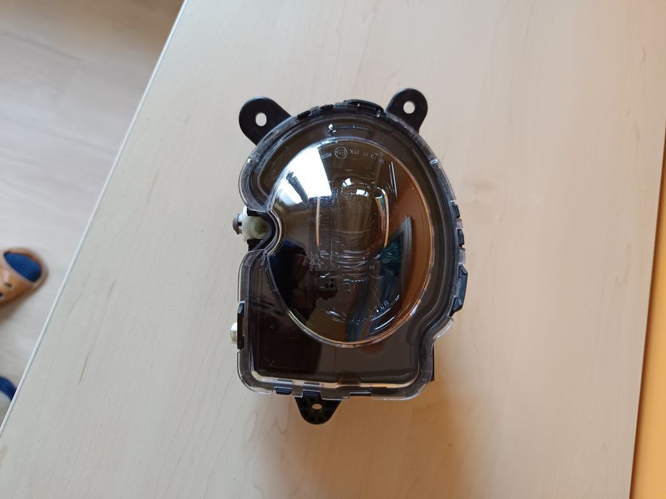 Cupra Formentor 5FF 2020-halogen lampa przeciwmgielna lewa