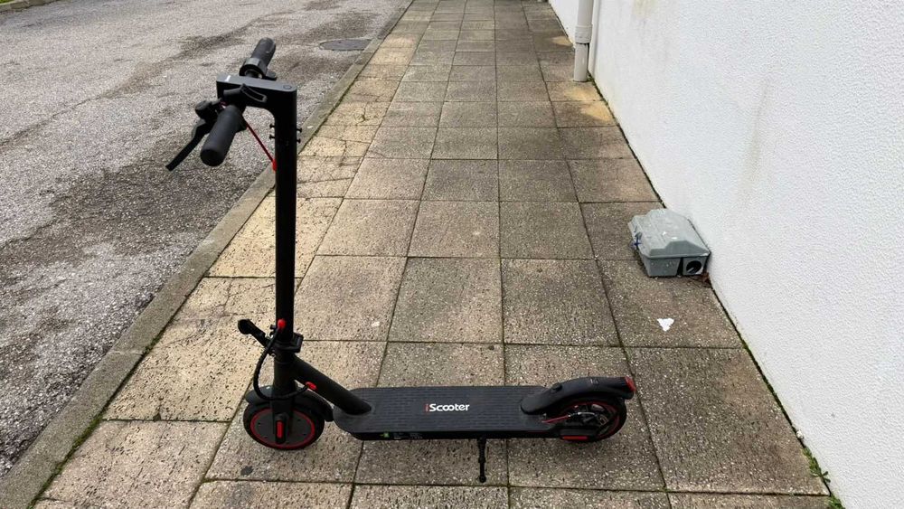 Scooter usada e boas condições