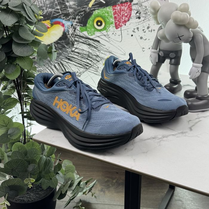 Кросівки Hoka Bondi 8 44.5 розмір Е6346