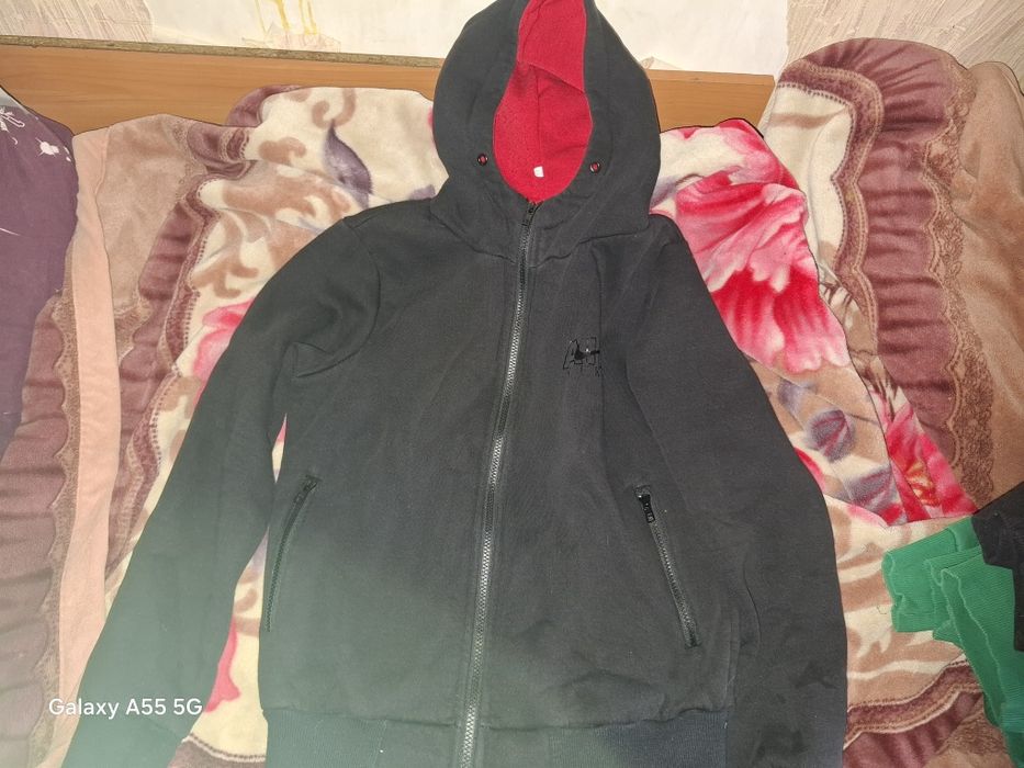 Спортивный костюм тёплый хороший