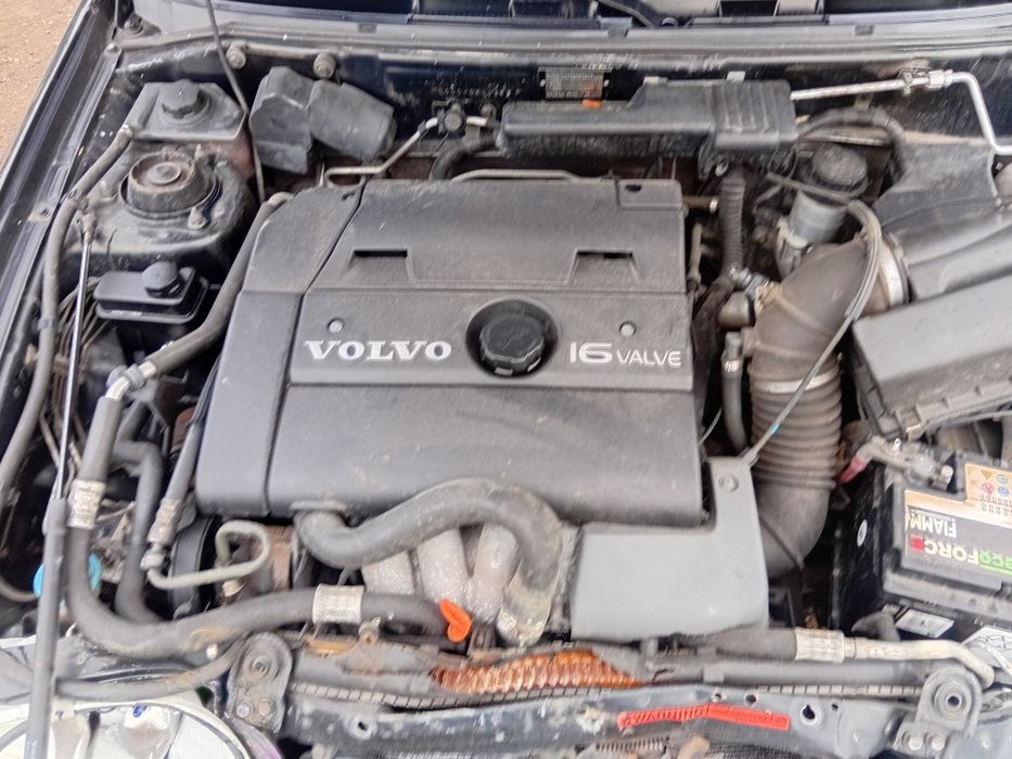 Volvo S40 1.6 gasolina 105cv todas as peças