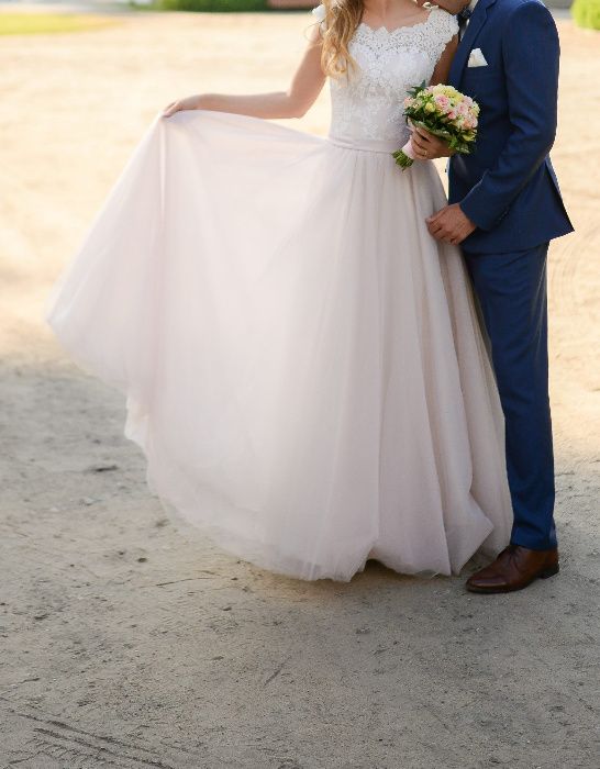 Zjawiskowa suknia ślubna