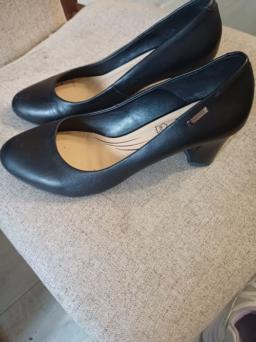 Buty damskie Lasocki.36