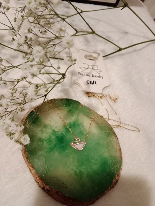 Łańcuszek #labedź