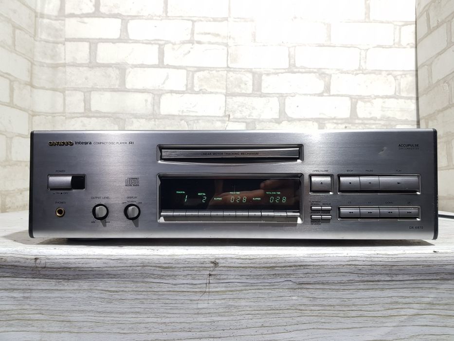 Програвач CD дисків ONKYO DX 6870, б/у з Німеччини