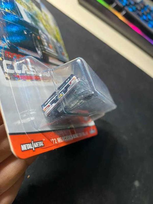 Hot wheels premium '72 Mercedes-Benz 280 Sel 4.5