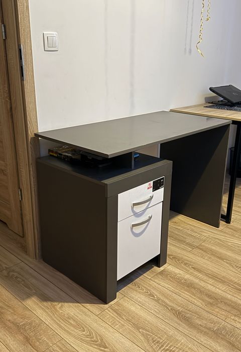 Biurko drewniane, stół dla dzieci