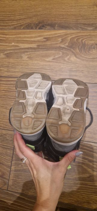 Dziecięce buty zimowe r.29