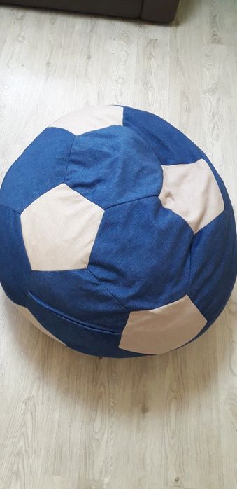 М'яке крісло пуф