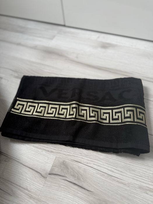 Ręcznik Versace czarny lub biały maly