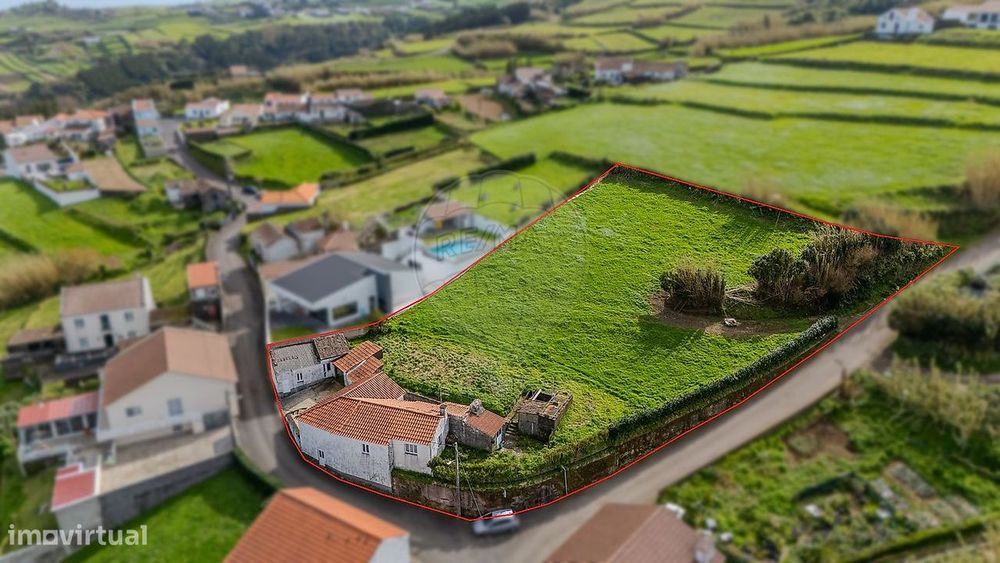 Moradia T2 para venda