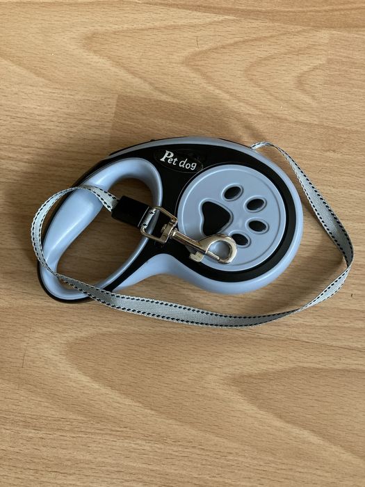 Smycz zwijana, automatyczna dla kota, psa, zwierząt domowych.