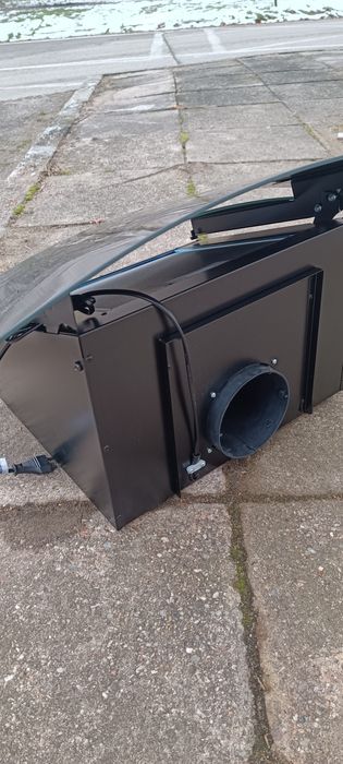 Okap GÖTZE & JENSEN VH260KM Czarny 310m3/h 60dB klasa C