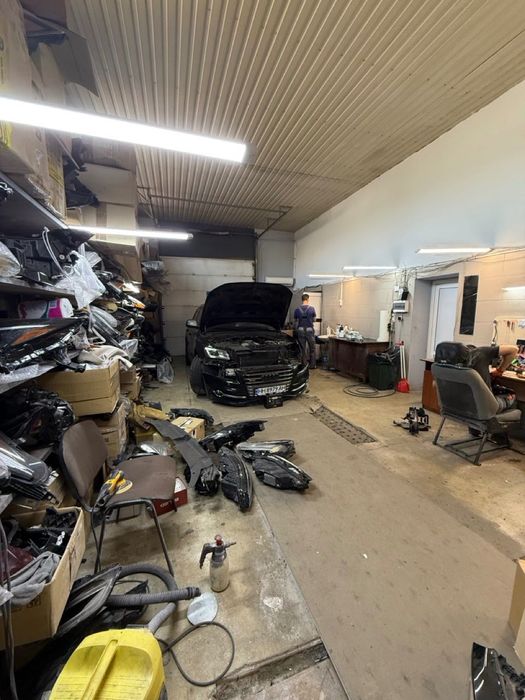 продам действующее СТО с большой фасадной территорией, Бугаевская