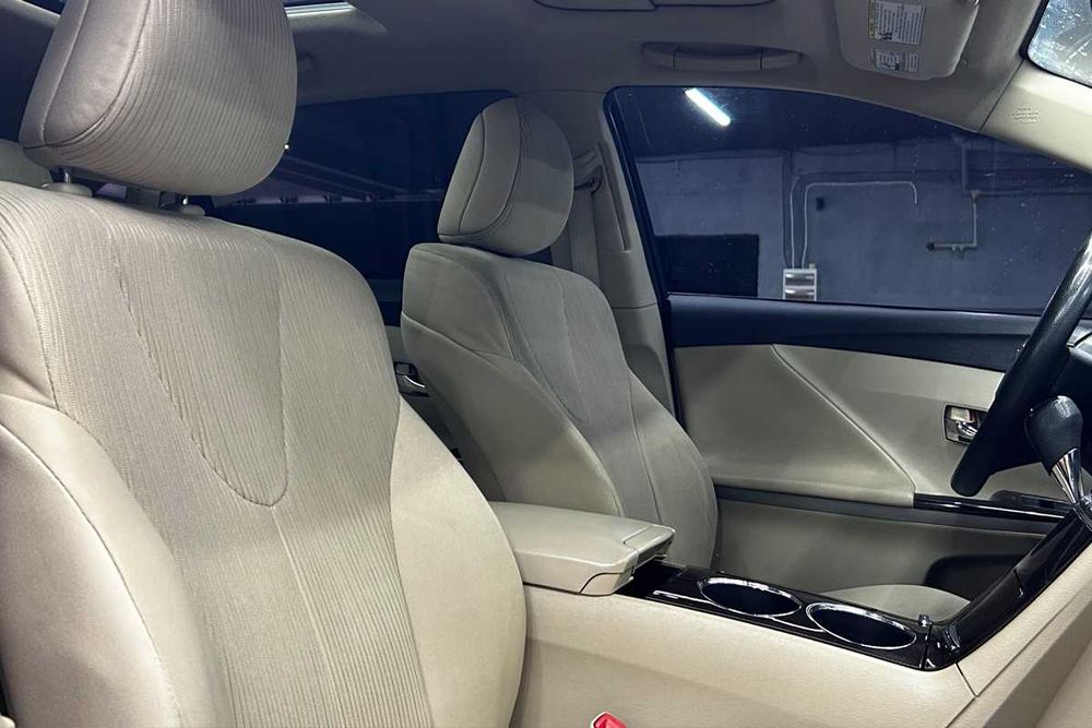 Toyota Venza 2011