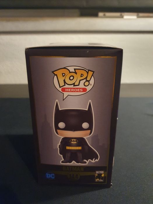 Funko Pop Batman red metallic