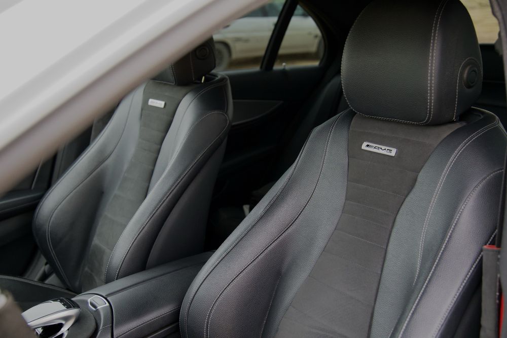 Mercedes E220d AMG - Imaculado