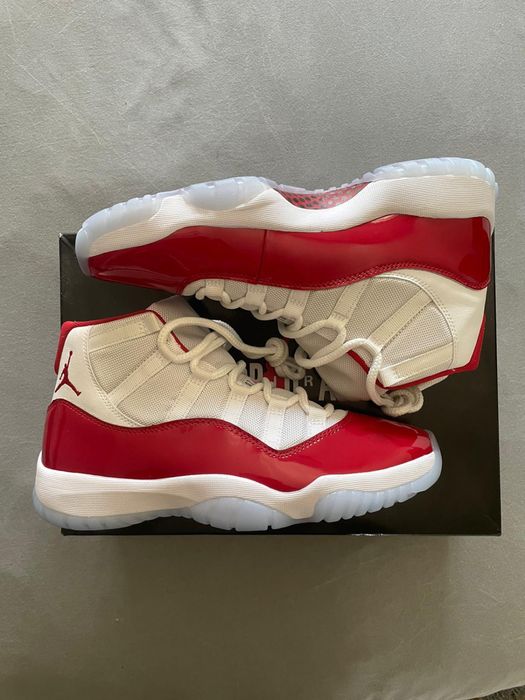 Jordan 11 cherry 2022