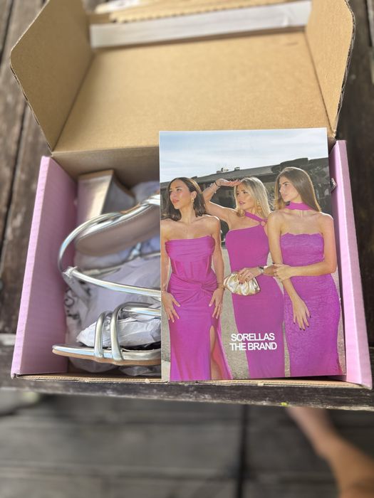 sandálias / salto da sorellas