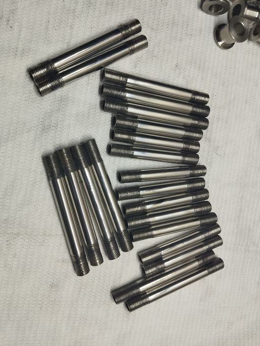 Ява гайки вилки та осі колеса нержавійка