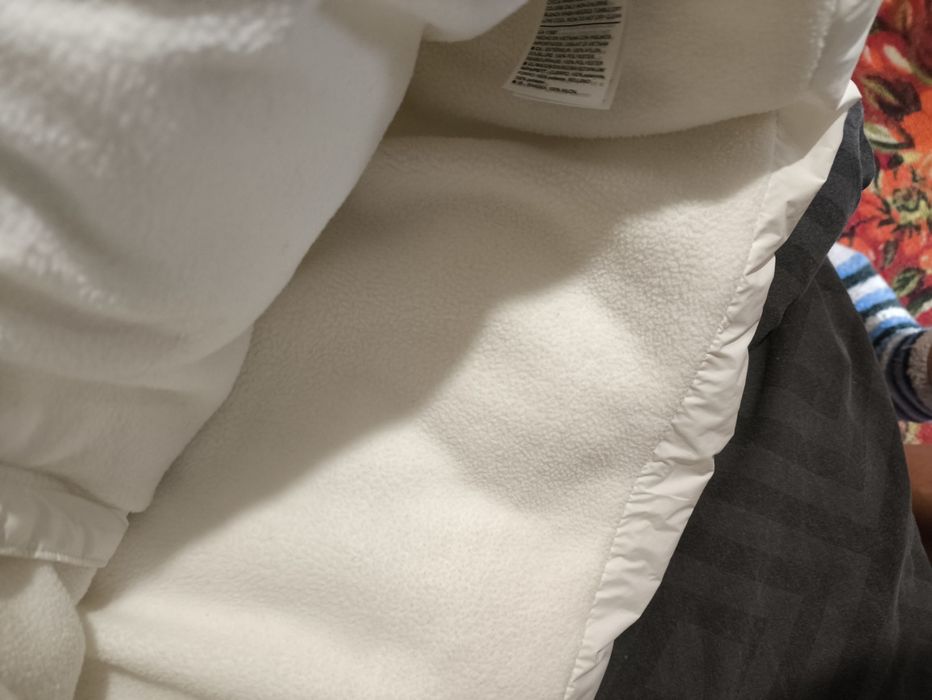 Безрукавка теплая!!!