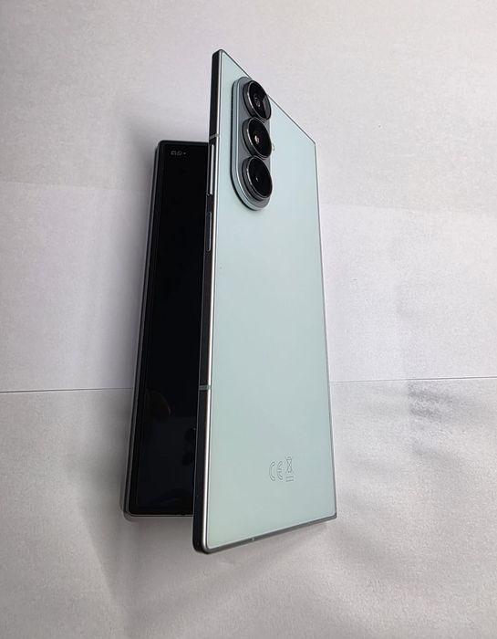 Samsung galaxy fold7 256gb
