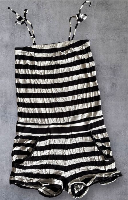 Kombinezon H&M 146 152 paski letni czarno biały