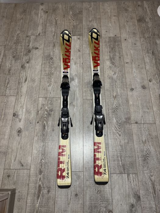 Лижі хороший стан